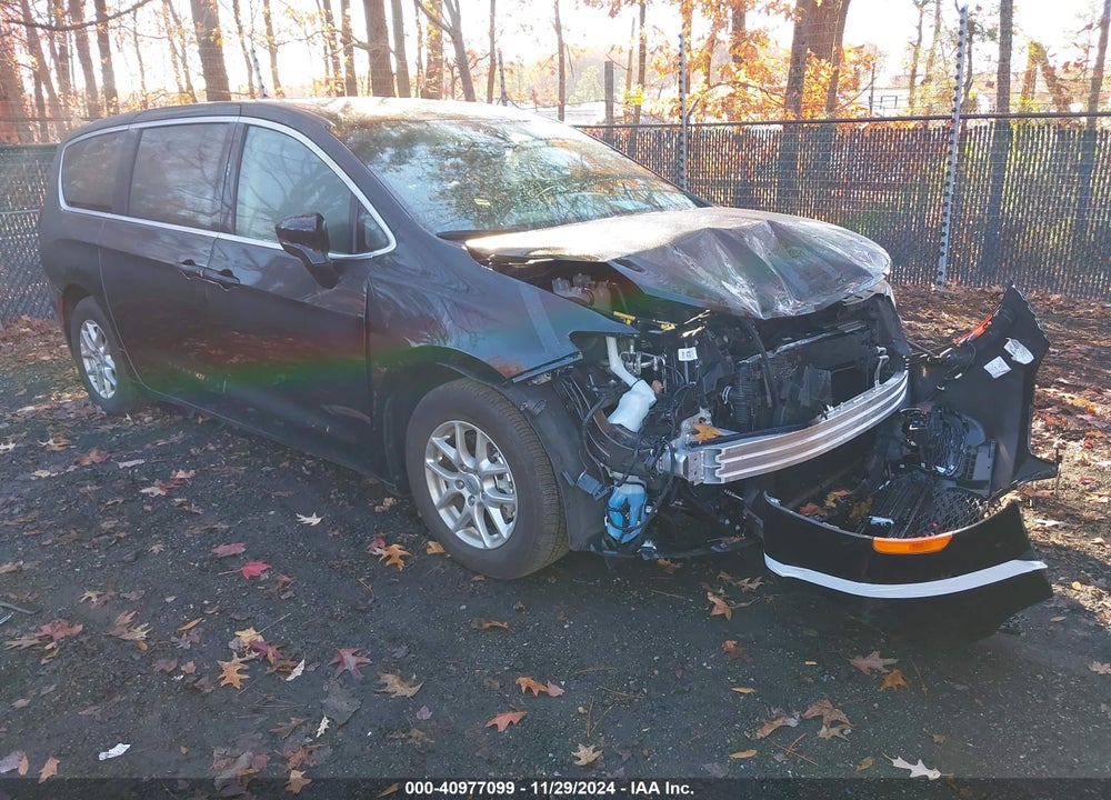 2024 CHRYSLER PACIFICA TOURING L VIN: 2C4RC1BG6RR143729