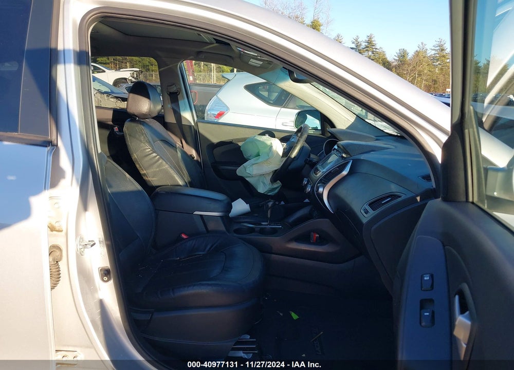 2013 HYUNDAI TUCSON LIMITED VIN: KM8JUCAC8DU623444