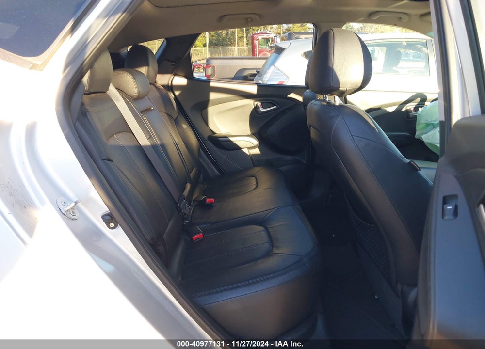 2013 HYUNDAI TUCSON LIMITED VIN: KM8JUCAC8DU623444