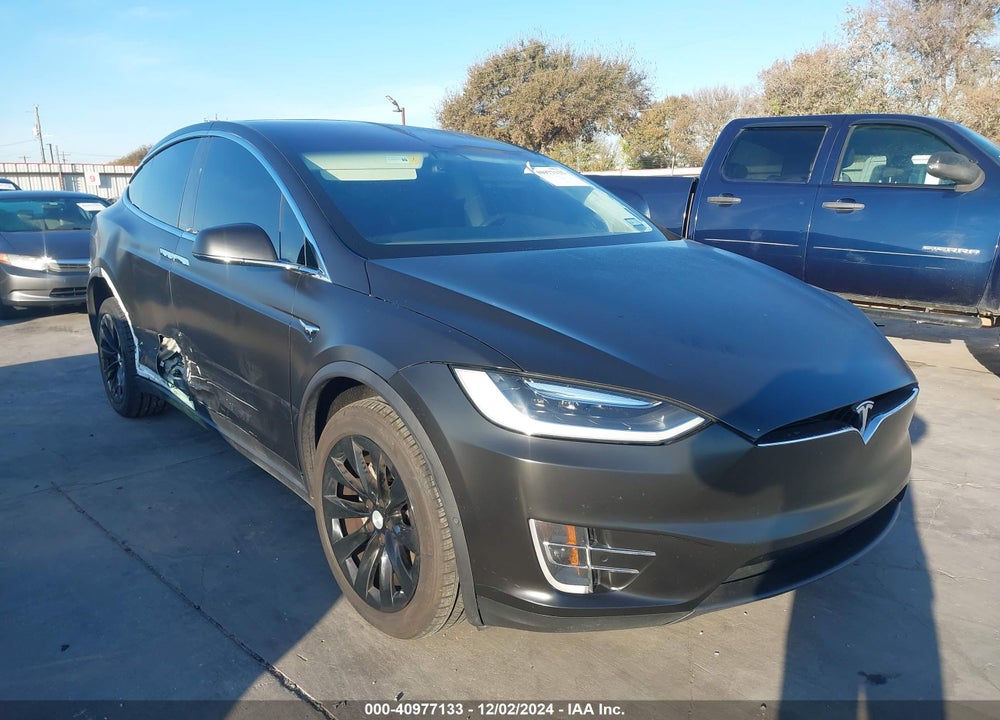 2017 TESLA MODEL X 100D/75D/90D VIN: 5YJXCDE26HF066914
