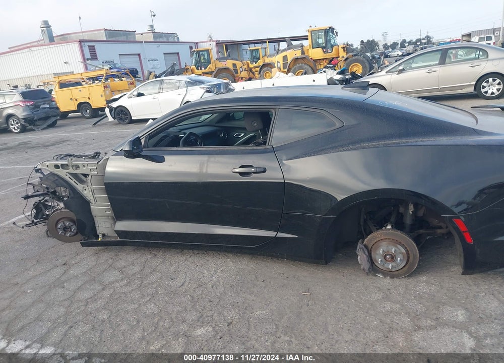 2019 CHEVROLET CAMARO 1SS VIN: 1G1FE1R77K0149812