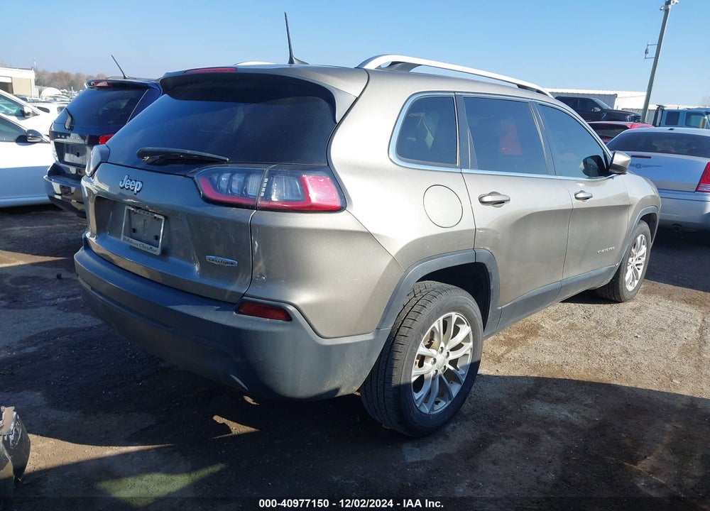 2019 JEEP CHEROKEE LATITUDE VIN: 1C4PJLCB2KD153470