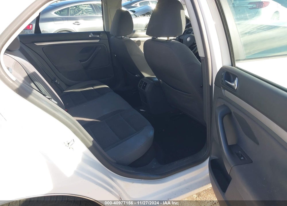 2009 VOLKSWAGEN JETTA S VIN: 3VWJM71K49M142845