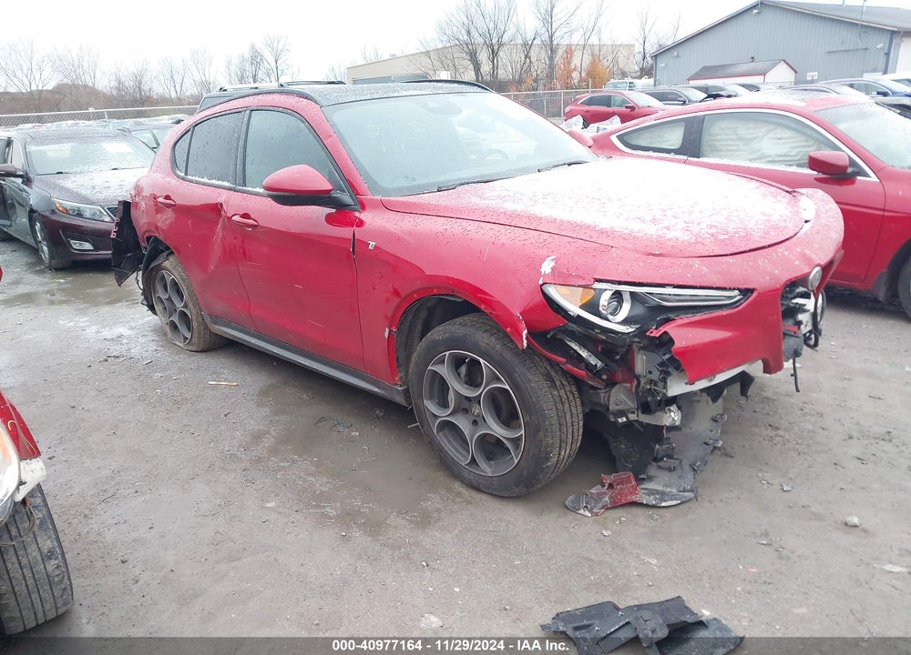 2022 ALFA ROMEO STELVIO TI AWD VIN: ZASPAKBNXN7D24434
