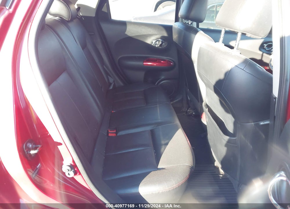 2011 NISSAN JUKE SL VIN: JN8AF5MR6BT021630