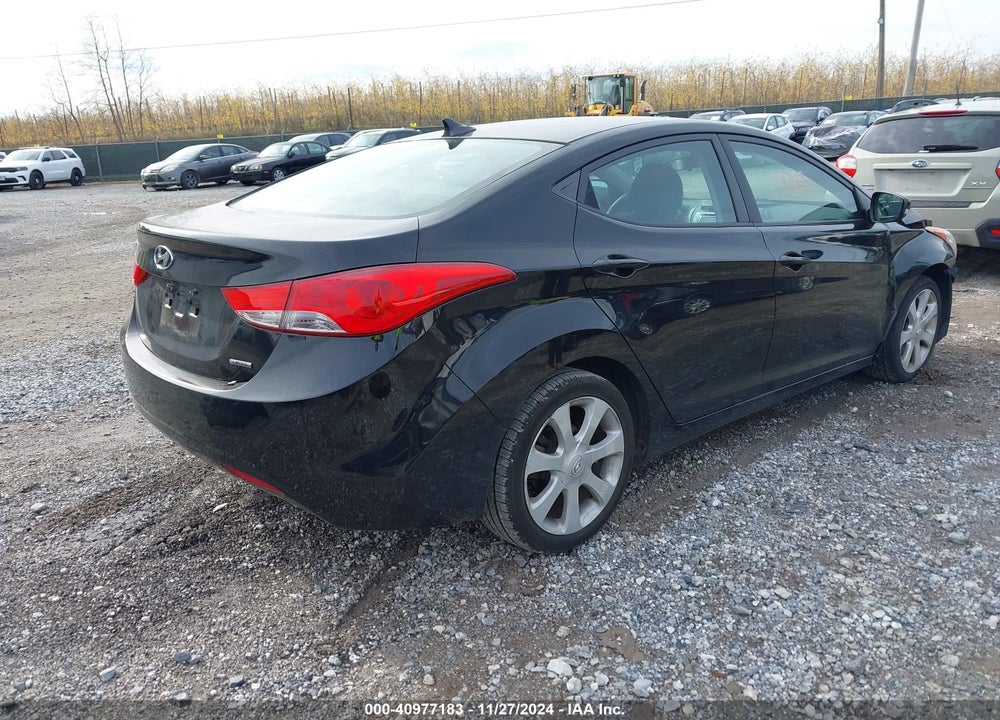 2011 HYUNDAI ELANTRA LIMITED VIN: 5NPDH4AE7BH050217