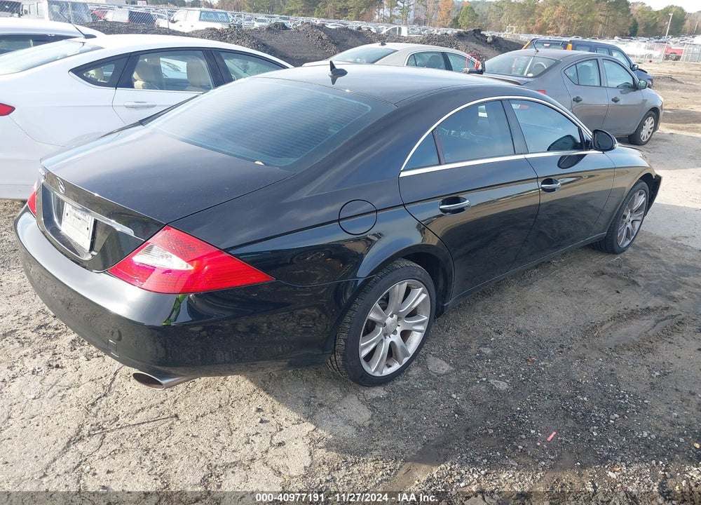 2008 MERCEDES-BENZ CLS 550 VIN: WDDDJ72X58A118266
