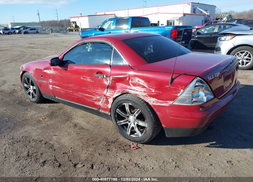 1999 MERCEDES-BENZ SLK 230 KOMPRESSOR VIN: WDBKK47FXXF124464