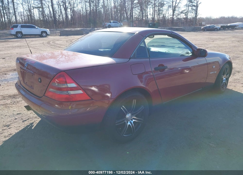 1999 MERCEDES-BENZ SLK 230 KOMPRESSOR VIN: WDBKK47FXXF124464