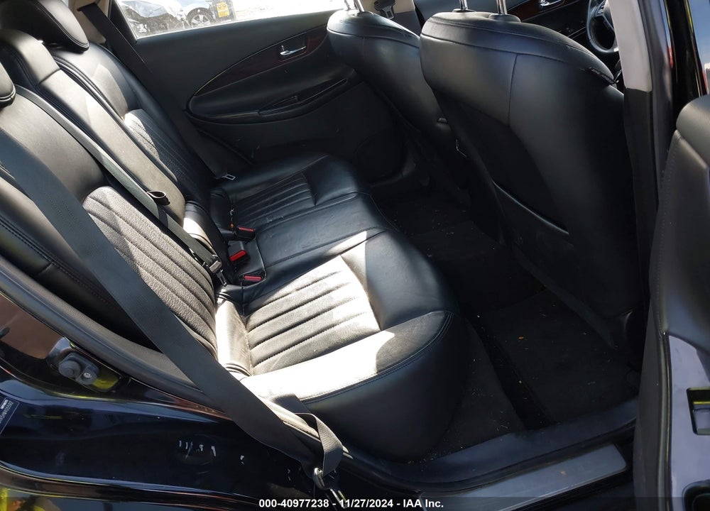 2017 INFINITI QX50 VIN: JN1BJ0RR5HM405592