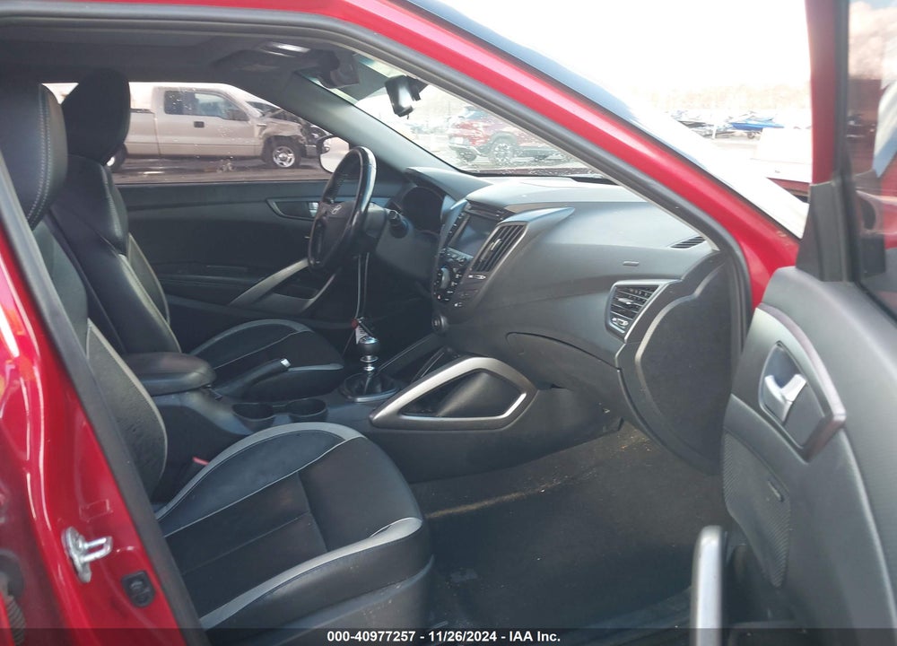 2015 HYUNDAI VELOSTER TURBO VIN: KMHTC6AE5FU243205