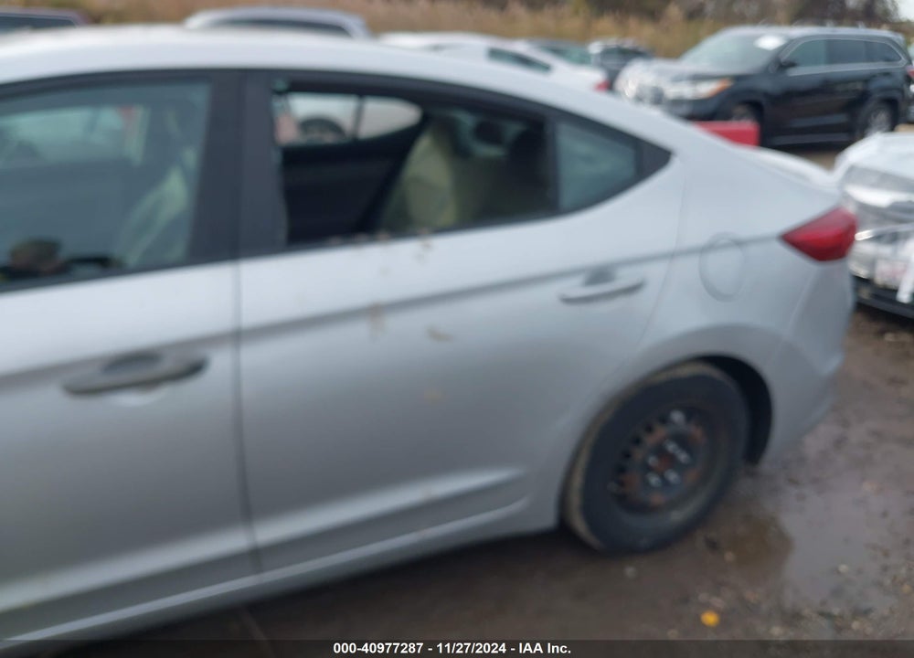 2017 HYUNDAI ELANTRA SE VIN: KMHD74LF7HU109561