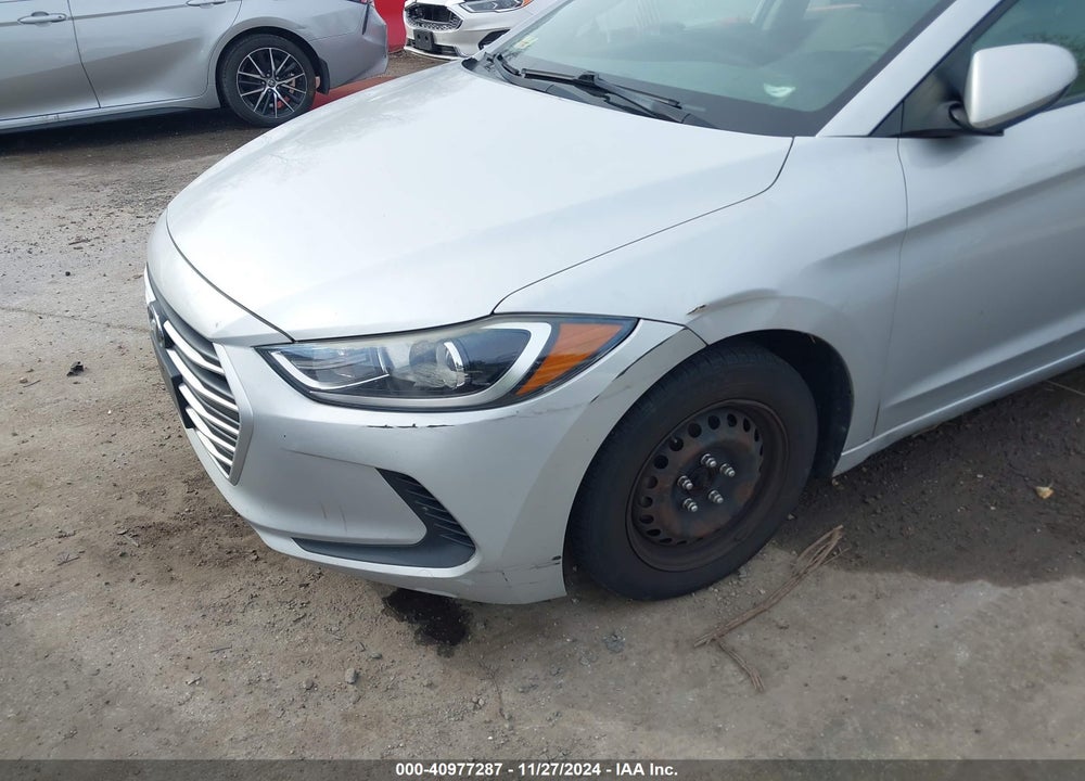 2017 HYUNDAI ELANTRA SE VIN: KMHD74LF7HU109561
