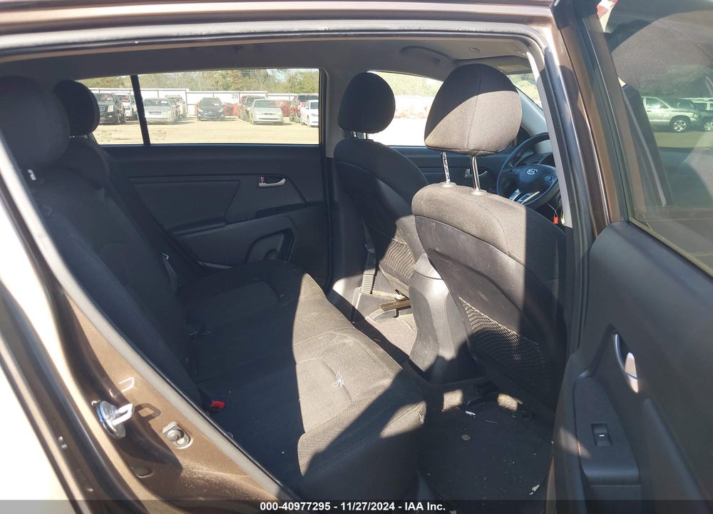 2011 KIA SPORTAGE LX VIN: KNDPB3A22B7028872