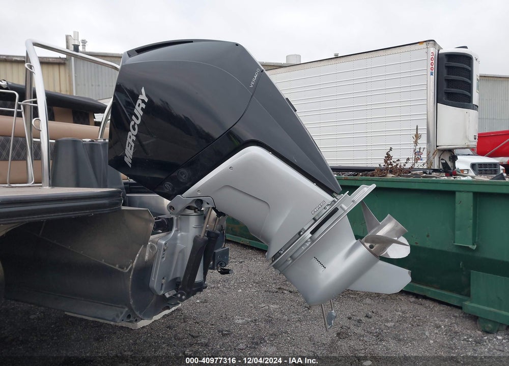 2022 BARLETTA PONTOON VIN: BDF10089C222