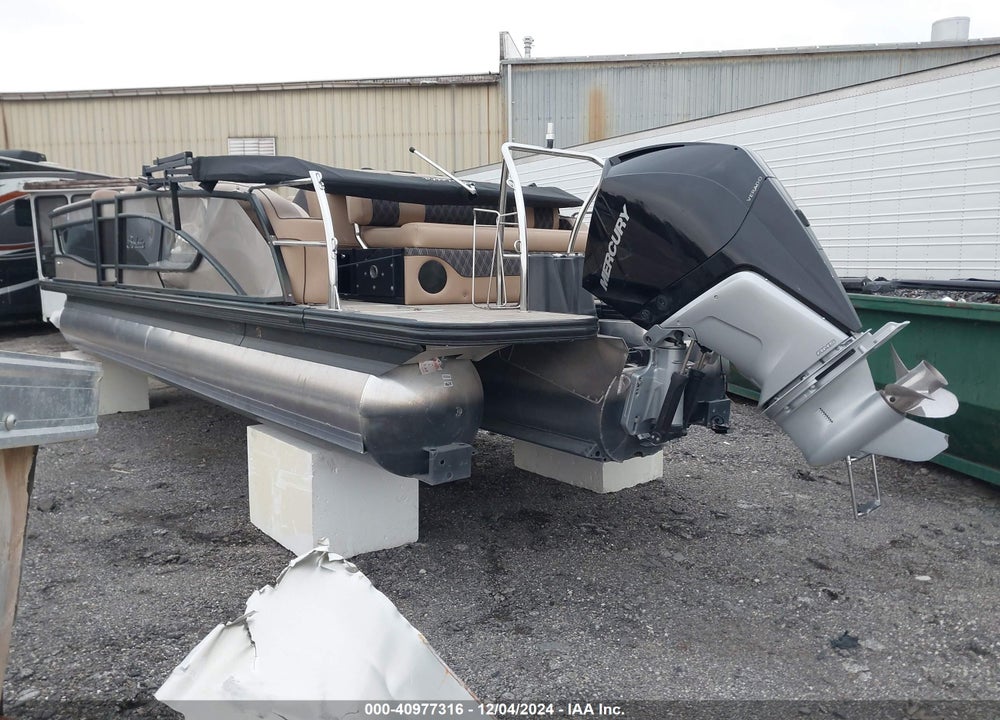 2022 BARLETTA PONTOON VIN: BDF10089C222
