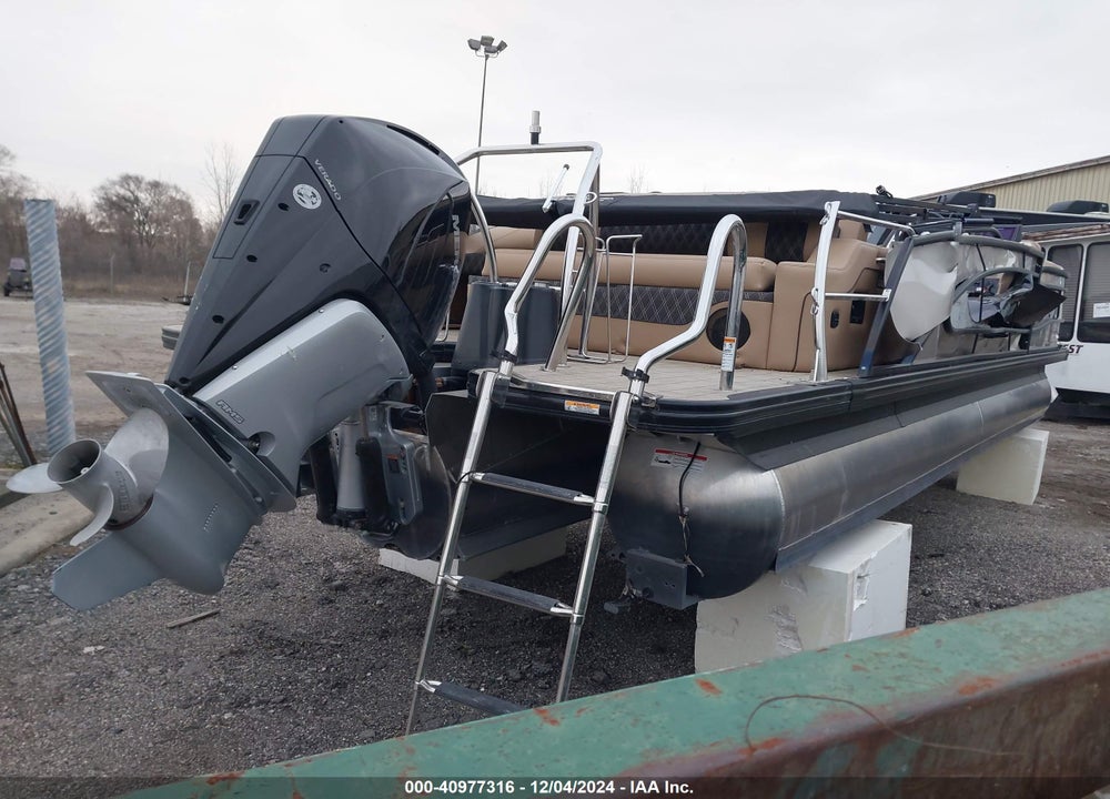 2022 BARLETTA PONTOON VIN: BDF10089C222