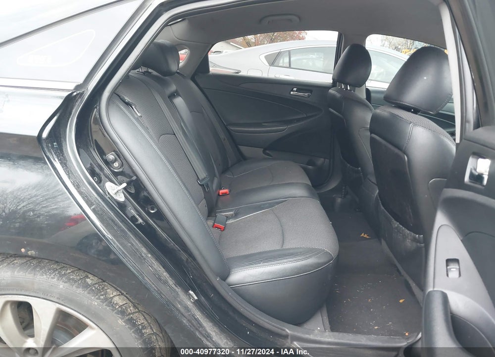 2011 HYUNDAI SONATA SE VIN: 5NPEC4AC0BH262684