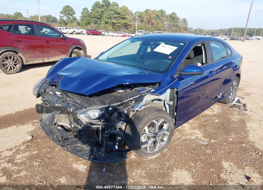 2019 KIA FORTE LXS VIN: 3KPF24ADXKE010882