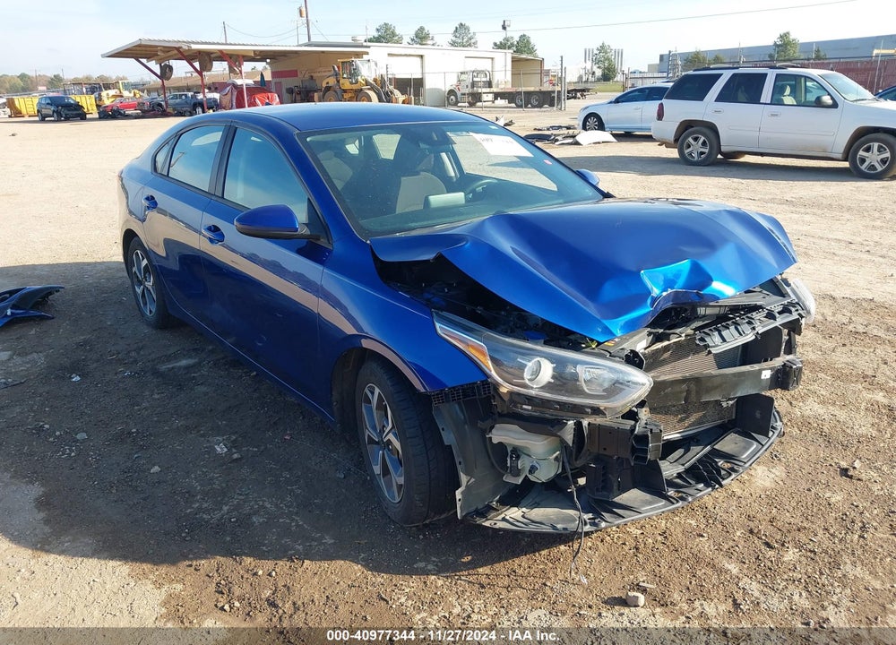 2019 KIA FORTE LXS VIN: 3KPF24ADXKE010882