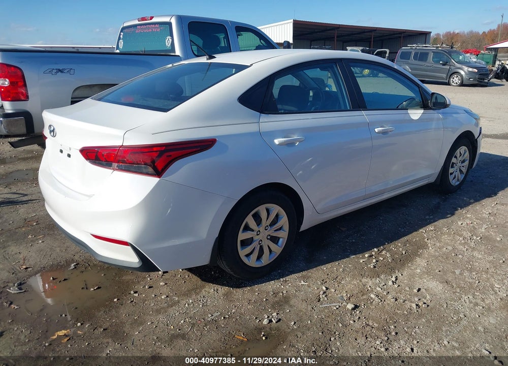 2018 HYUNDAI ACCENT SE VIN: 3KPC24A3XJE024385