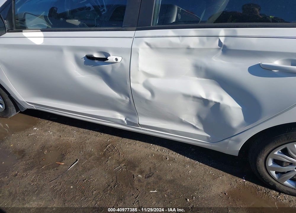 2018 HYUNDAI ACCENT SE VIN: 3KPC24A3XJE024385