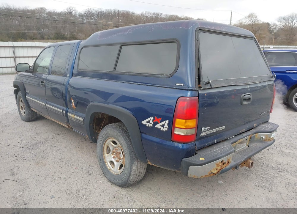 2000 CHEVROLET SILVERADO 1500 LS VIN: 2GCEK19T4Y1326418
