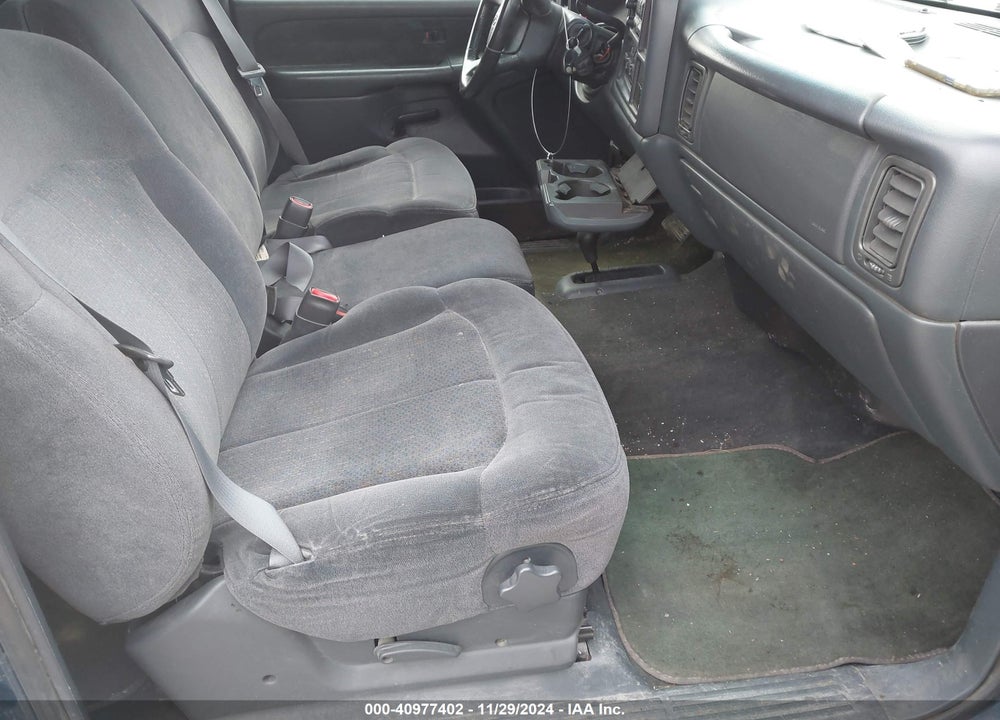 2000 CHEVROLET SILVERADO 1500 LS VIN: 2GCEK19T4Y1326418