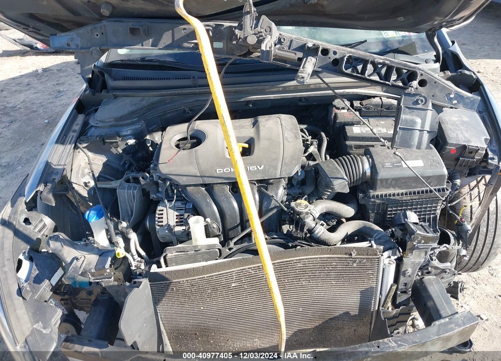 2018 HYUNDAI ELANTRA SEL VIN: 5NPD84LF8JH304098