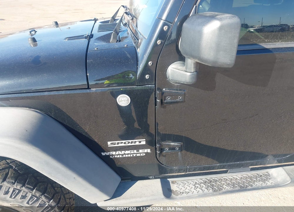 2010 JEEP WRANGLER UNLIMITED SPORT VIN: 1J4BA3H14AL125209