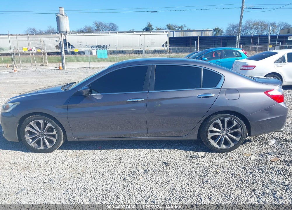 2015 HONDA ACCORD SPORT VIN: 1HGCR2F57FA270977