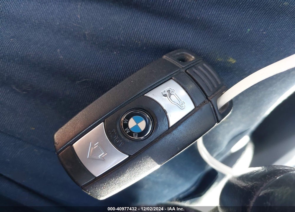 2010 BMW 328I XDRIVE VIN: WBAPK7C56AA458479