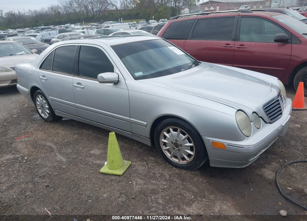 2001 MERCEDES-BENZ E 320 VIN: WDBJF65J91B313026