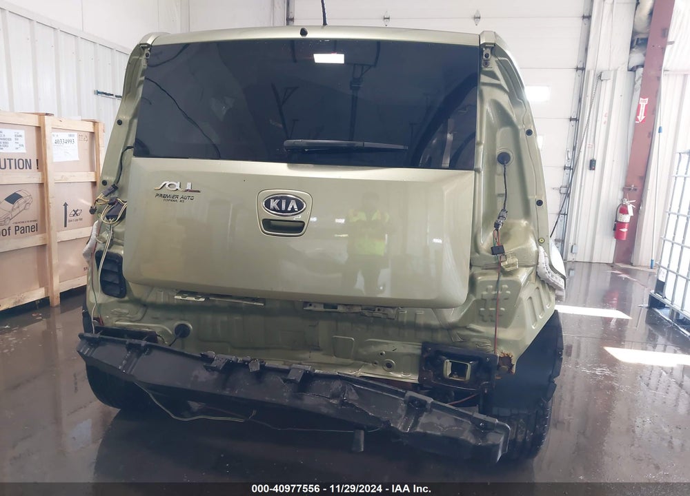 2011 KIA SOUL VIN: KNDJT2A23B7324142