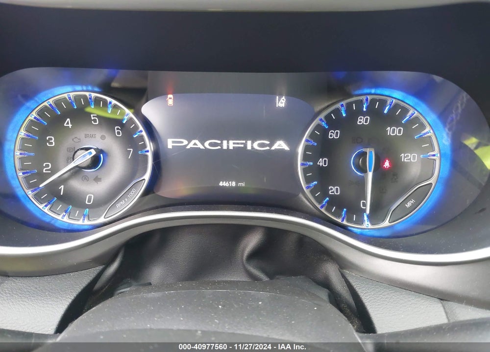 2023 CHRYSLER PACIFICA TOURING L VIN: 2C4RC1BG1PR573861