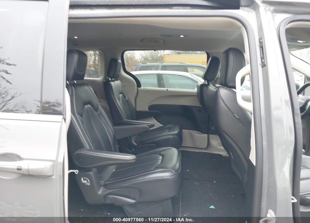 2023 CHRYSLER PACIFICA TOURING L VIN: 2C4RC1BG1PR573861
