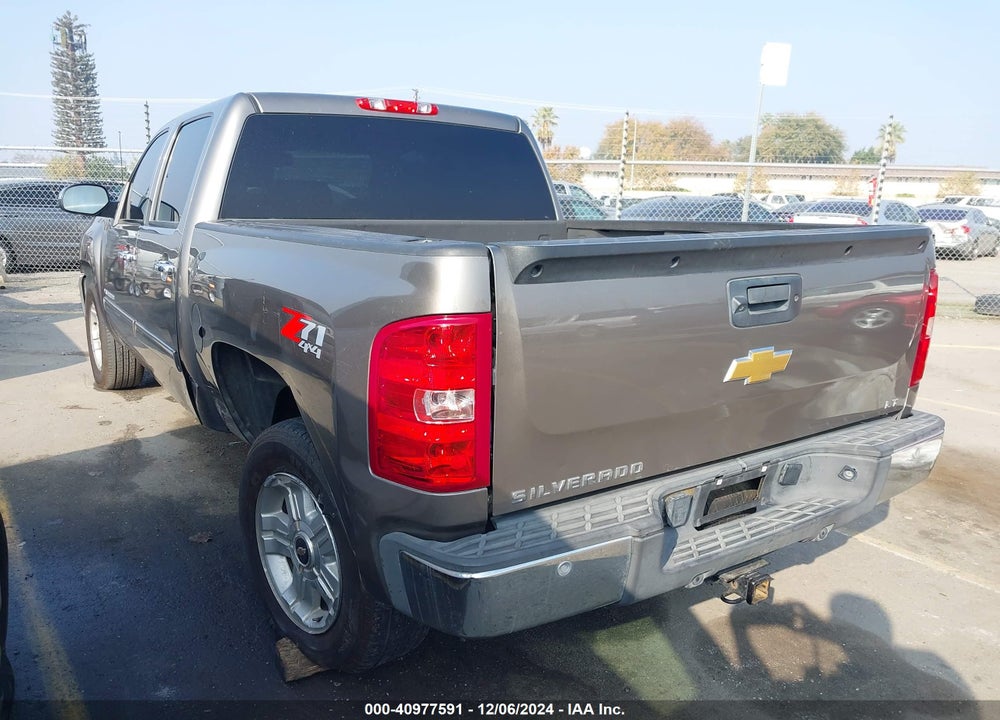 2013 CHEVROLET SILVERADO 1500 LT VIN: 3GCPKSE78DG307167