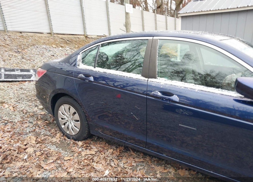 2009 HONDA ACCORD 2.4 LX VIN: 1HGCP26309A185584