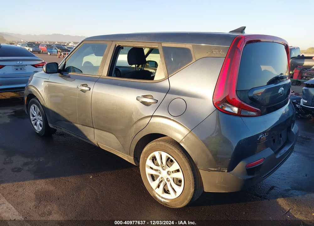 2020 KIA SOUL LX VIN: KNDJ23AU3L7088569