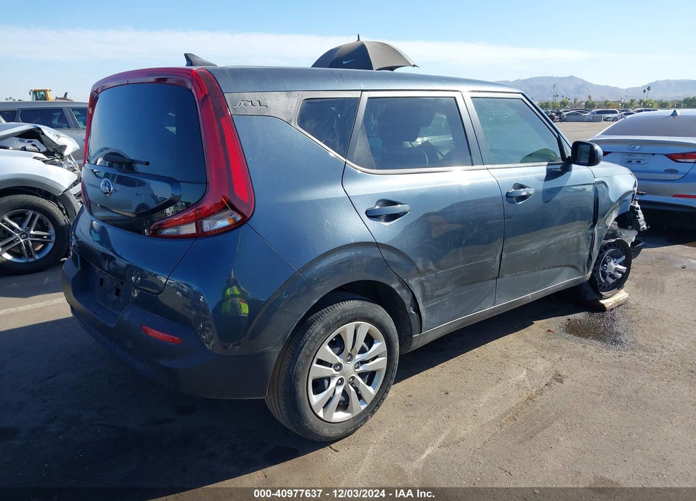 2020 KIA SOUL LX VIN: KNDJ23AU3L7088569