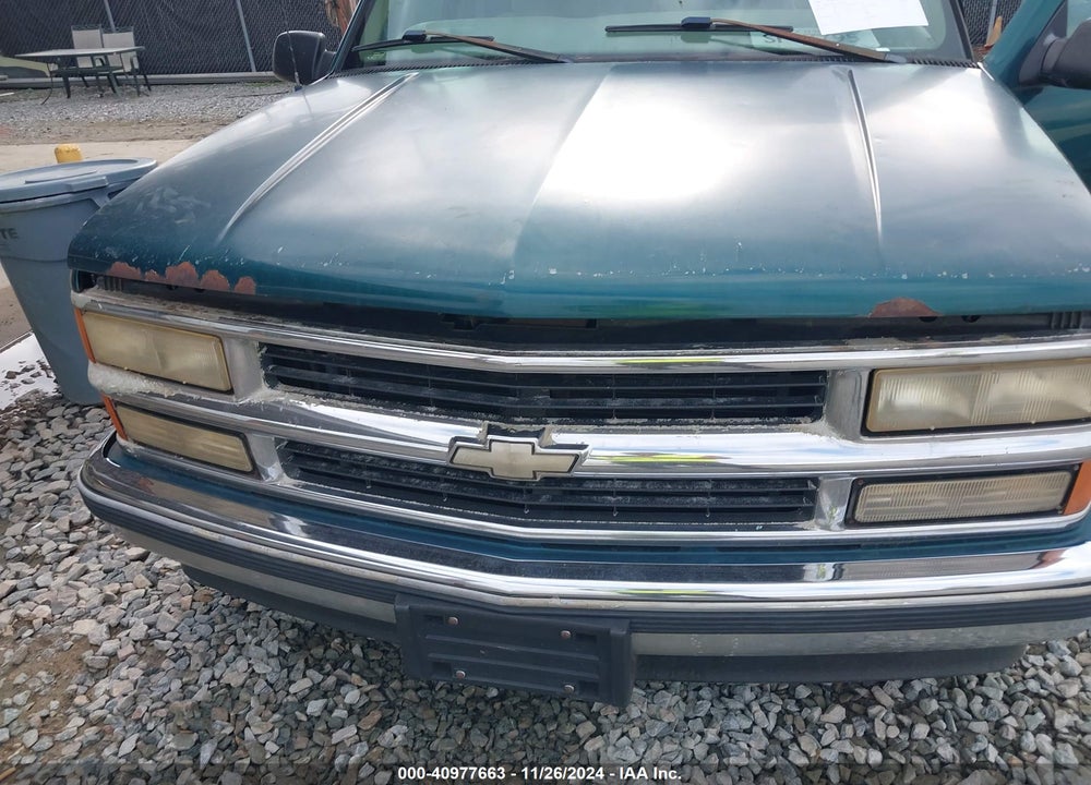 1997 CHEVROLET SUBURBAN 1500 VIN: 3GNEC16R6VG109145
