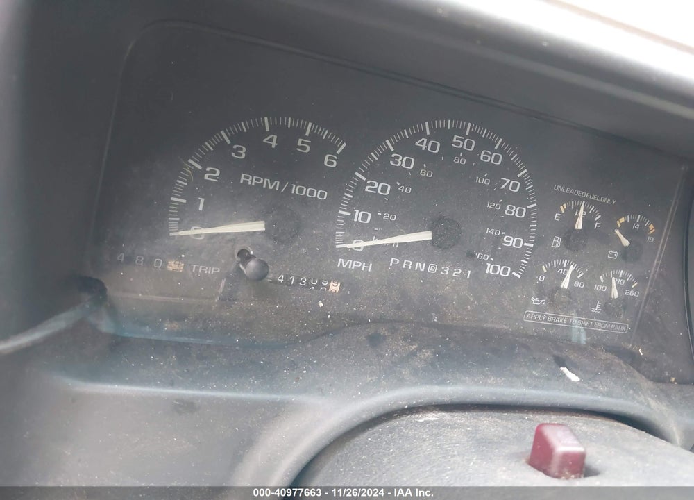 1997 CHEVROLET SUBURBAN 1500 VIN: 3GNEC16R6VG109145