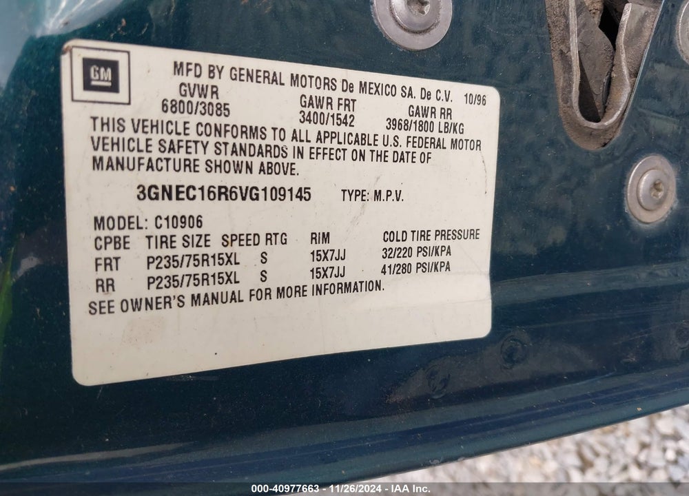 1997 CHEVROLET SUBURBAN 1500 VIN: 3GNEC16R6VG109145