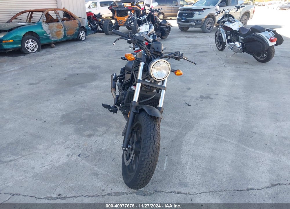 2017 HONDA CMX300 VIN: MLHNC5317H5000166