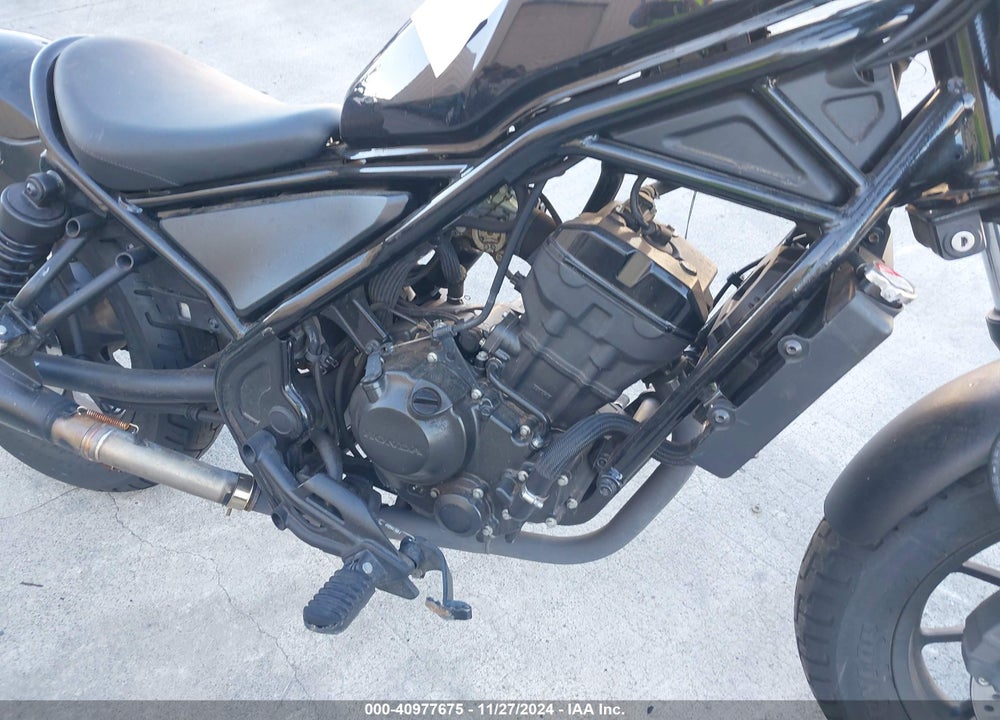 2017 HONDA CMX300 VIN: MLHNC5317H5000166