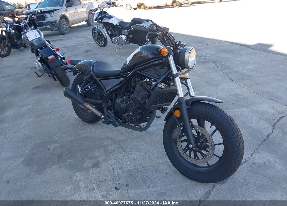 2017 HONDA CMX300 VIN: MLHNC5317H5000166
