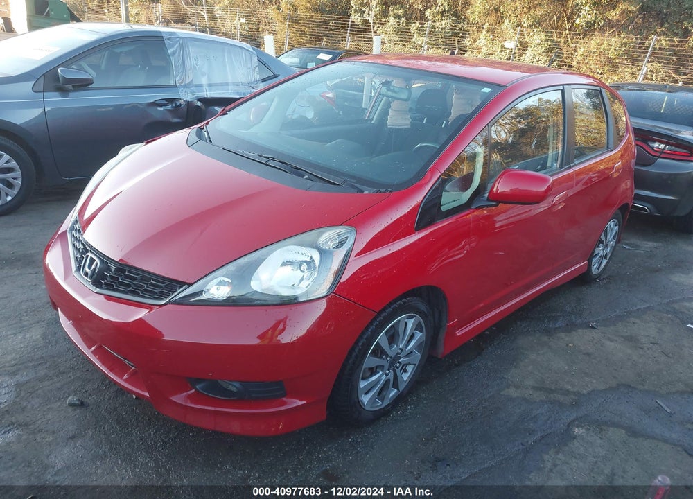 2013 HONDA FIT SPORT VIN: JHMGE8H56DC029844