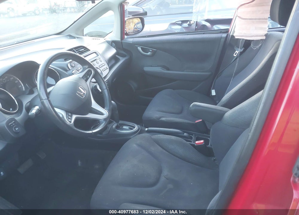 2013 HONDA FIT SPORT VIN: JHMGE8H56DC029844