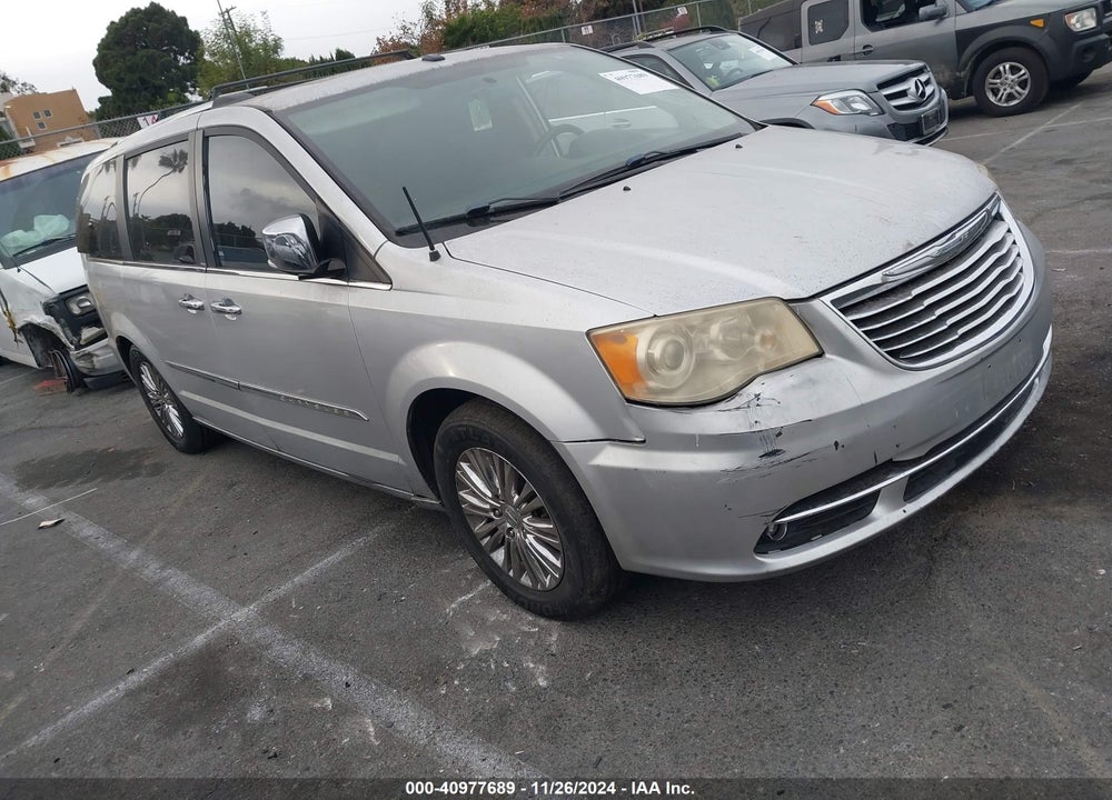 2011 CHRYSLER TOWN & COUNTRY LIMITED VIN: 2A4RR6DG1BR698371