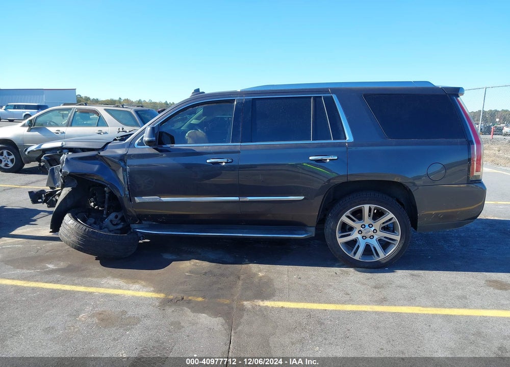 2016 CADILLAC ESCALADE LUXURY COLLECTION VIN: 1GYS4BKJ3GR422858